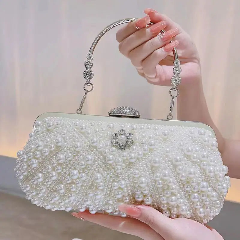 Women's Luxury Embroidery Floral Shell Evening Clutch Bag