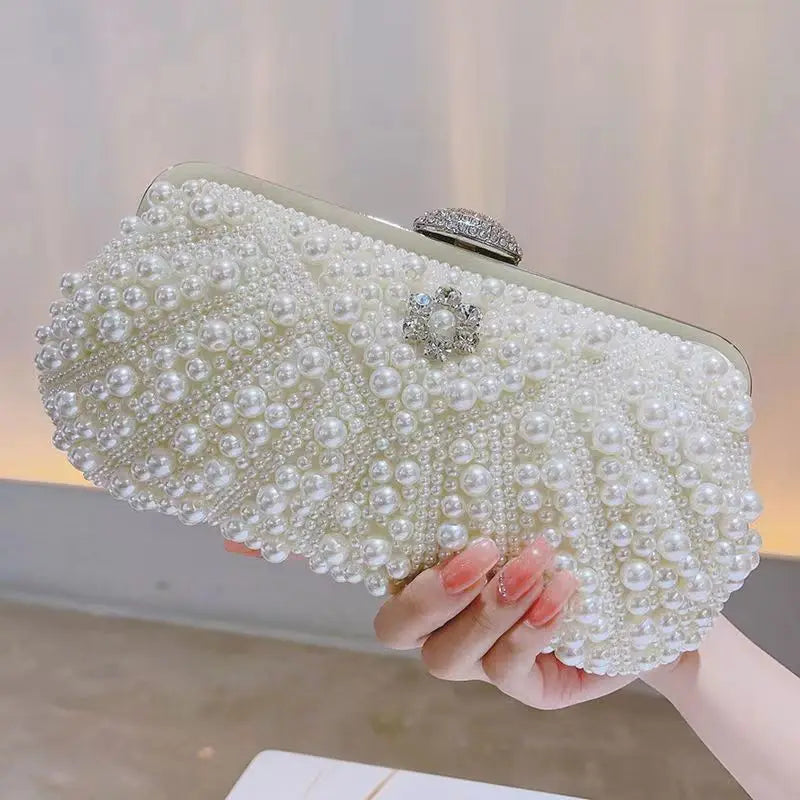 Women's Luxury Embroidery Floral Shell Evening Clutch Bag