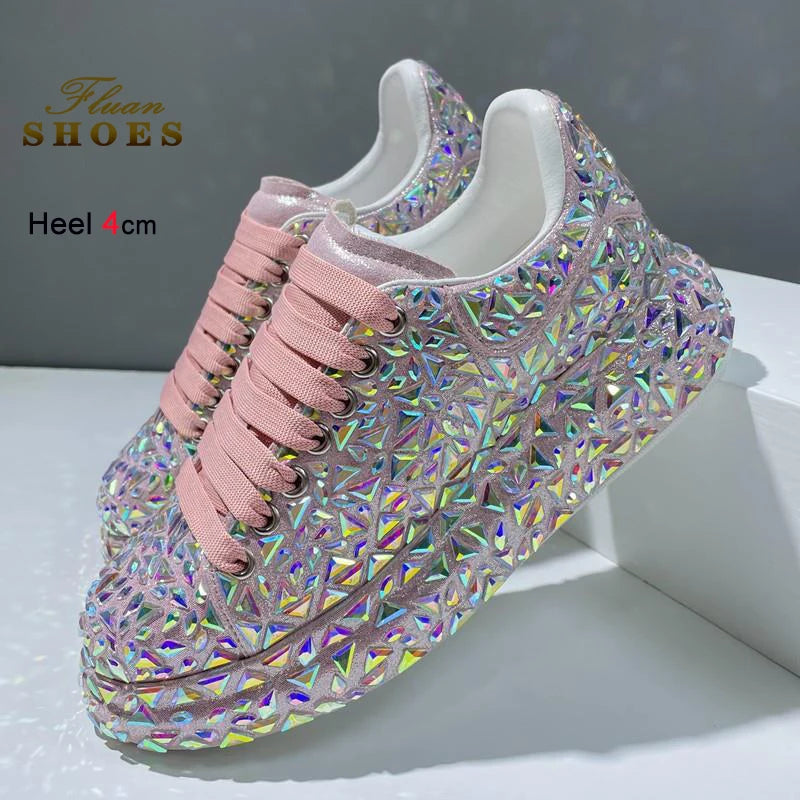 Women's Round Toe Platform Lace-Up Casual Sneakers