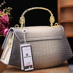 Women's Crocodile Pattern Genuine Leather Saddle Shoulder Crossbody Bag