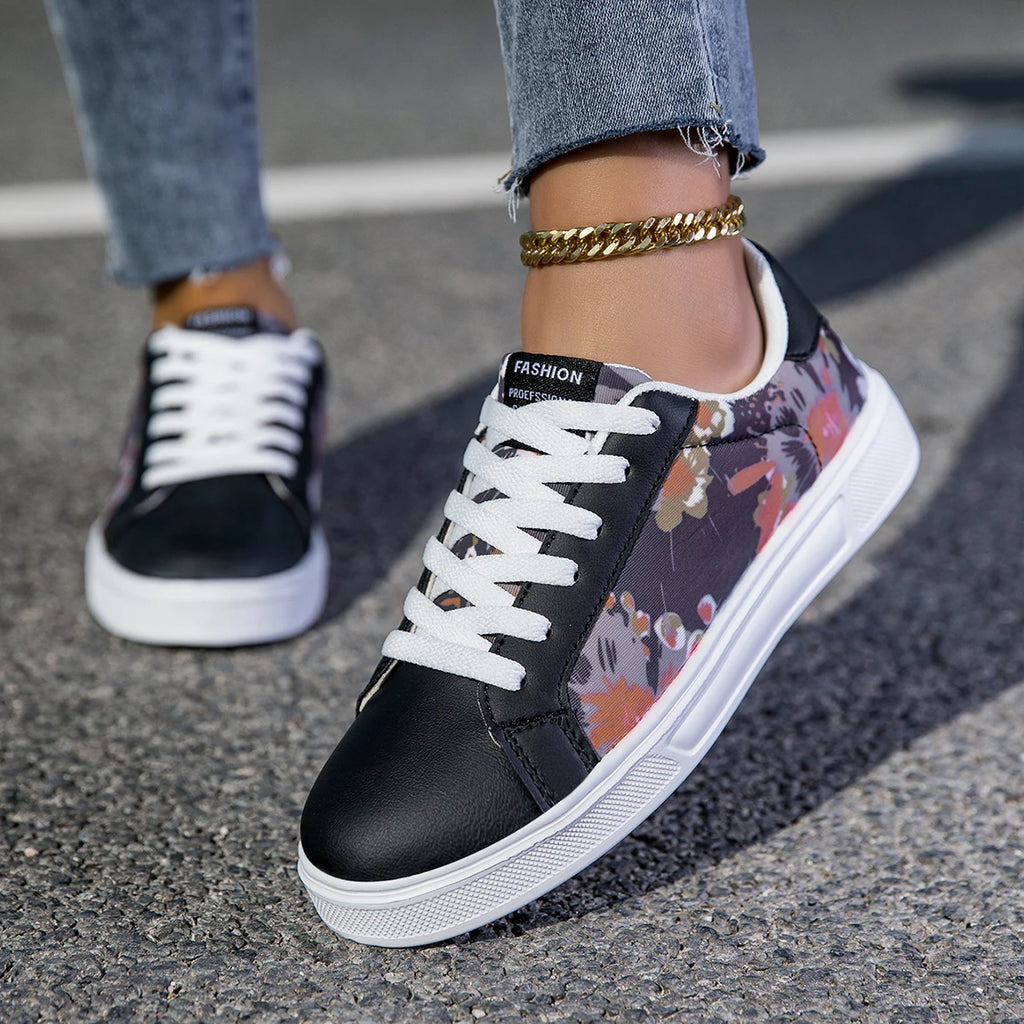 Women's Lightweight PU Skateboard Sneakers