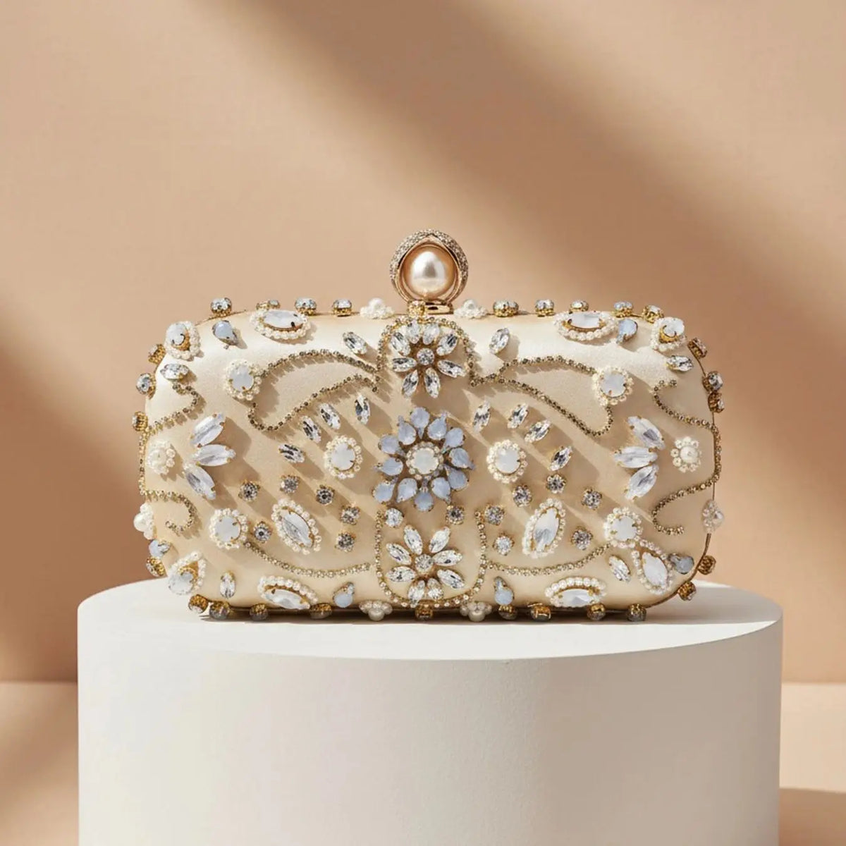 Women's Luxury Pearl Beading Evening Clutch Bag