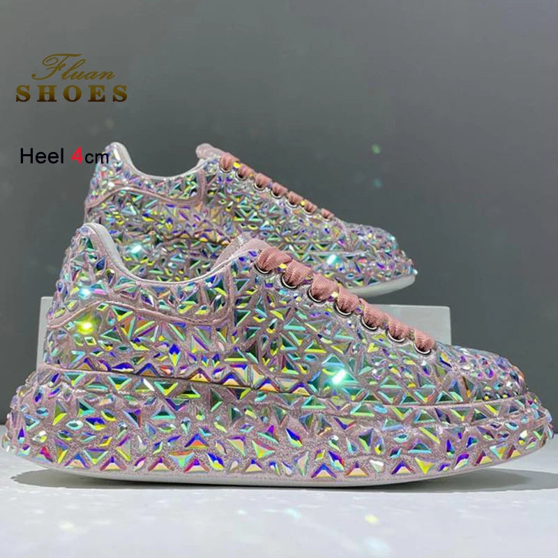 Women's Round Toe Platform Lace-Up Casual Sneakers