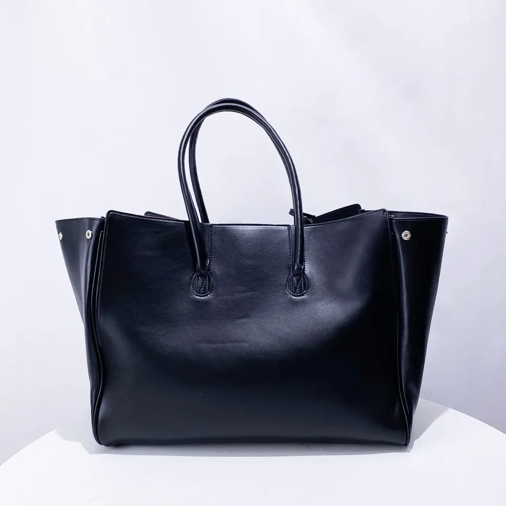 Women's Large Capacity PU Leather Commuter Shoulder Bag