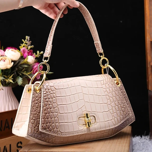 Women's Crocodile Pattern Genuine Leather Saddle Shoulder Crossbody Bag