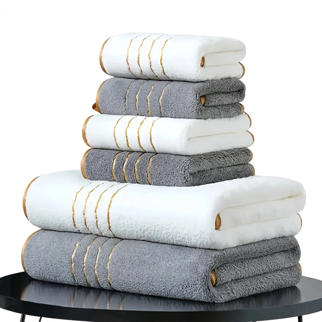 Soft Absorbent Polyester Bath Towel Set with Gold Accents