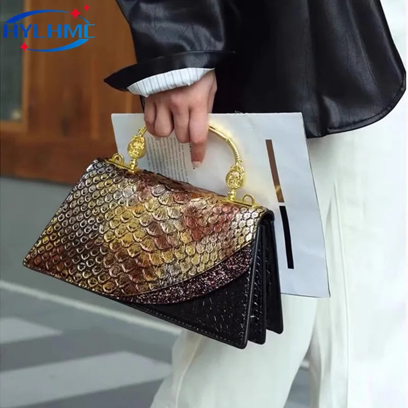 Women's Crocodile Pattern Genuine Leather Shell Crossbody Bag