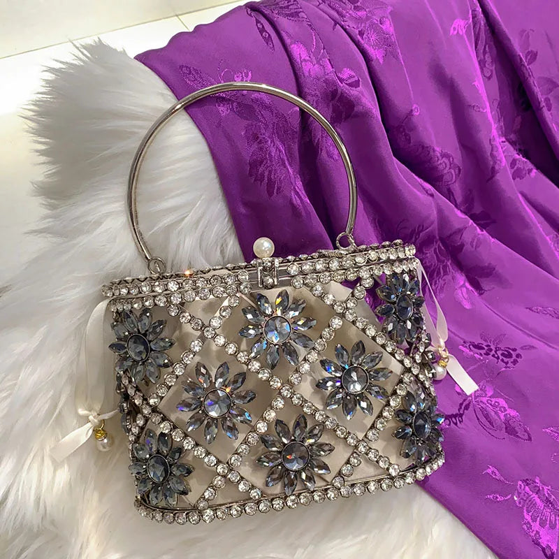 Women's Luxury Hollow Out Rhinestone Evening Clutch Bag