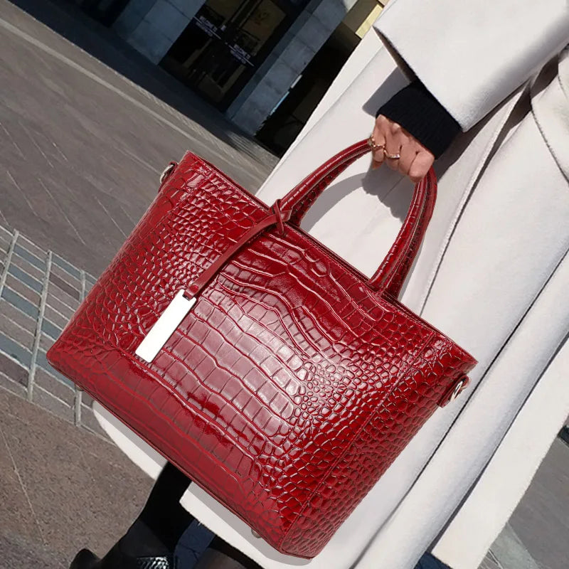 Women's Genuine Leather Crocodile Pattern Shoulder Tote Bag