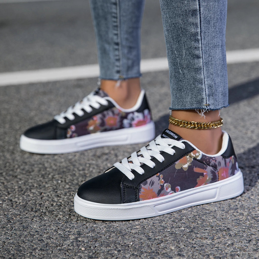 Women's Lightweight PU Skateboard Sneakers