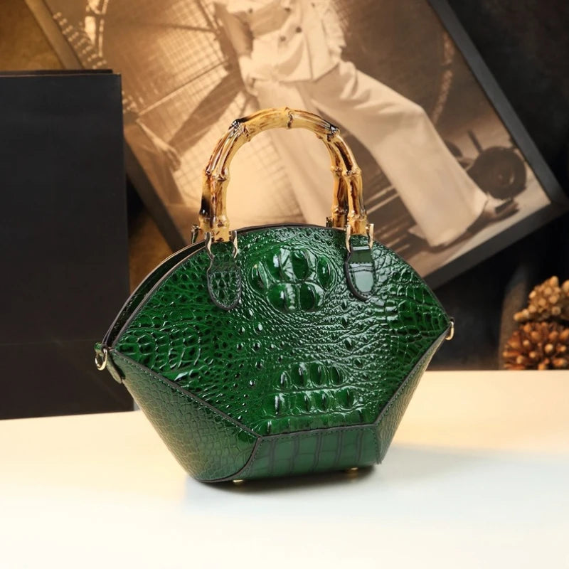 Women's Shell Bamboo Handle Handbag