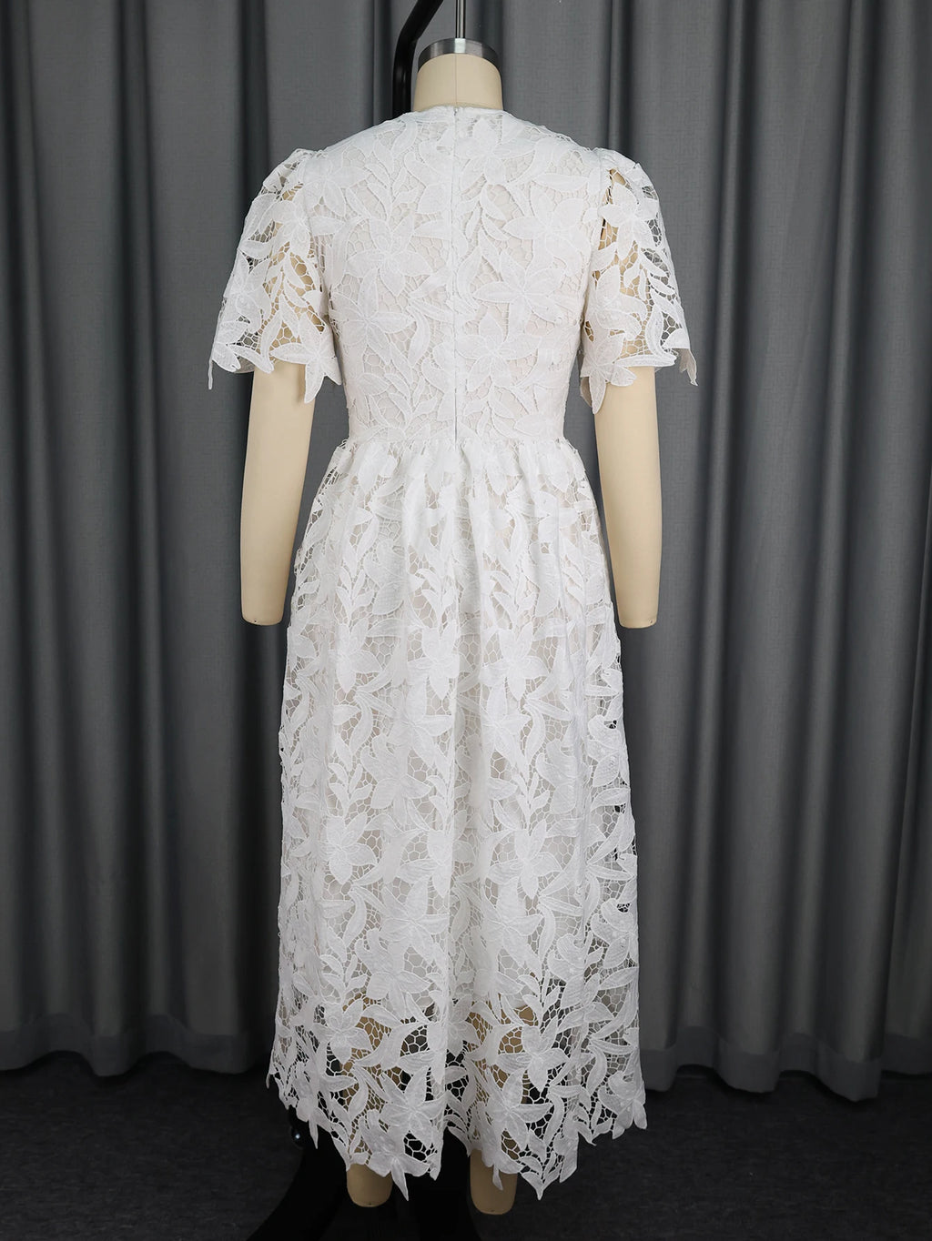 Women's Elegant Hollow Out Lace A-Line Maxi Dress