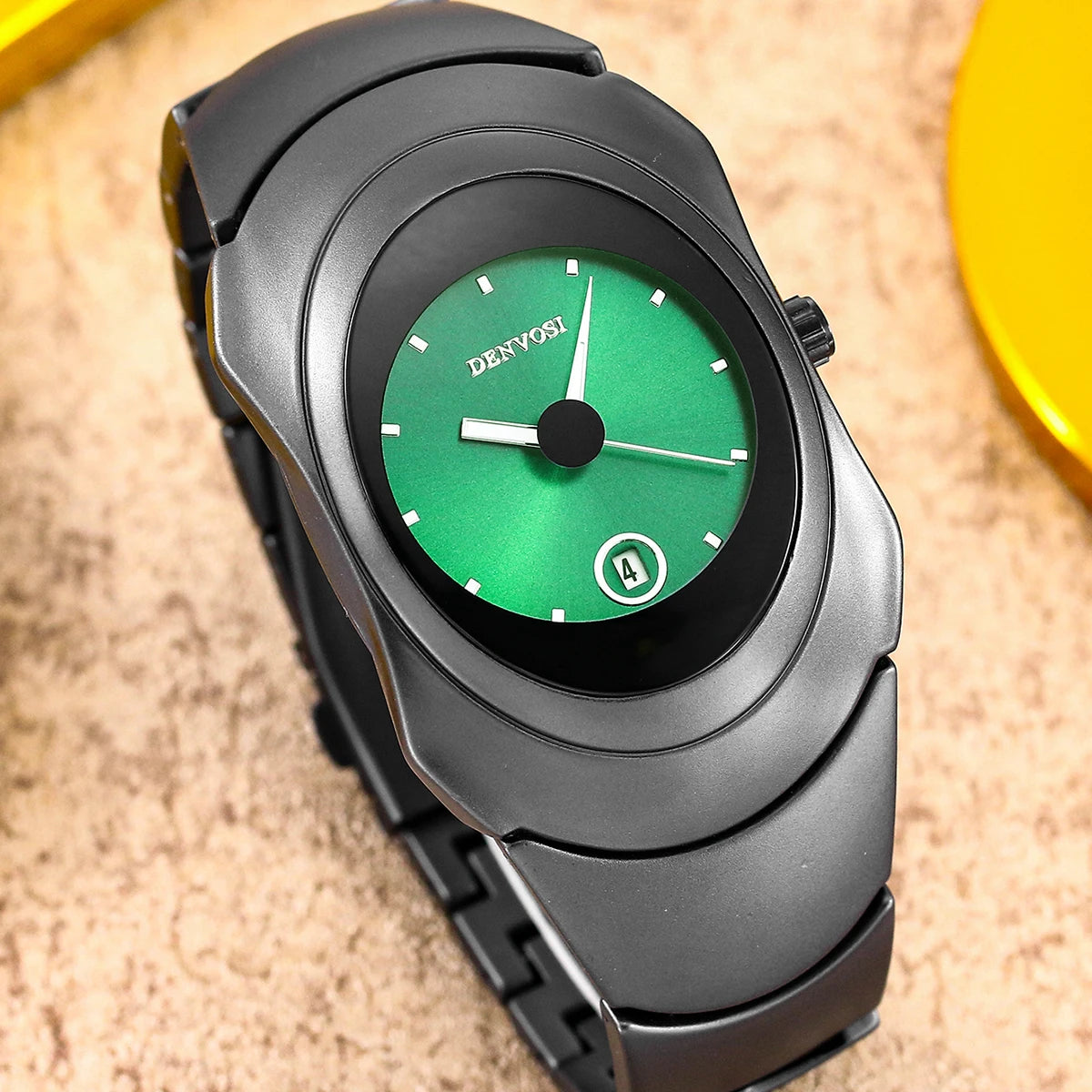 Men's Sleek Stainless Steel Waterproof Quartz Watch