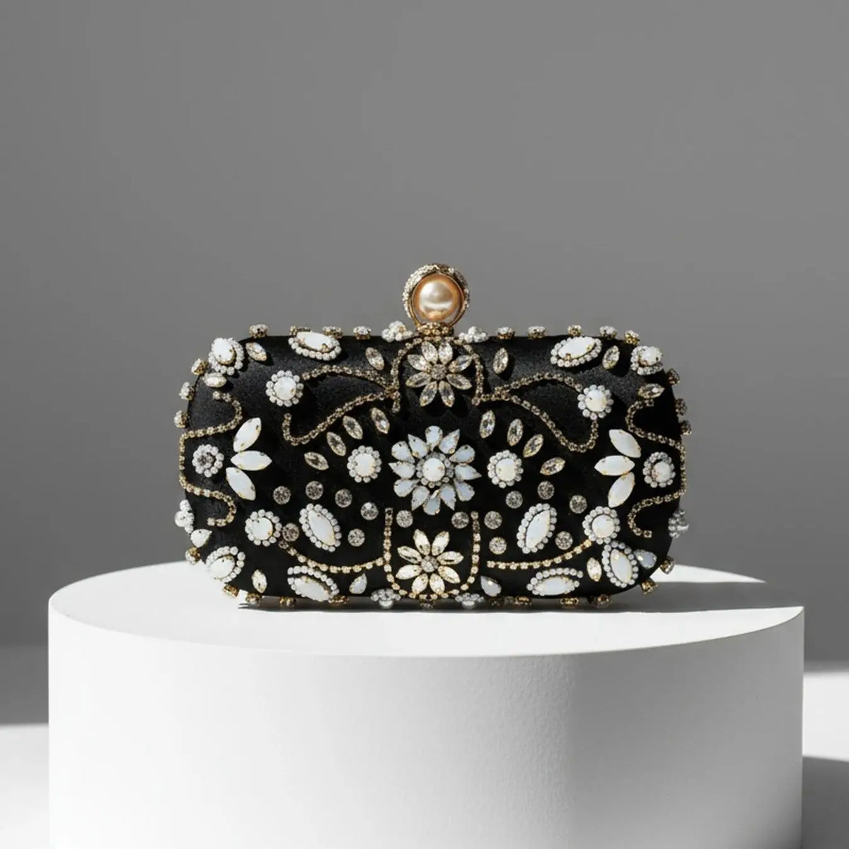Women's Luxury Pearl Beading Evening Clutch Bag